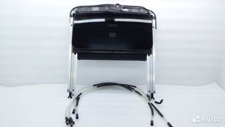 Б/У Б/У Люк В сборе. Состояние отличное