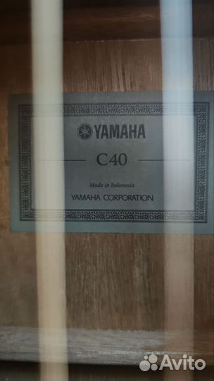 Гитара yamaha C40