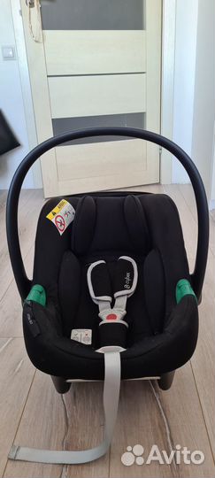 Автолюлька Cybex Aton B2 i-Size с базой Base One