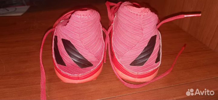 Футбольные бутсы adidas 35-36