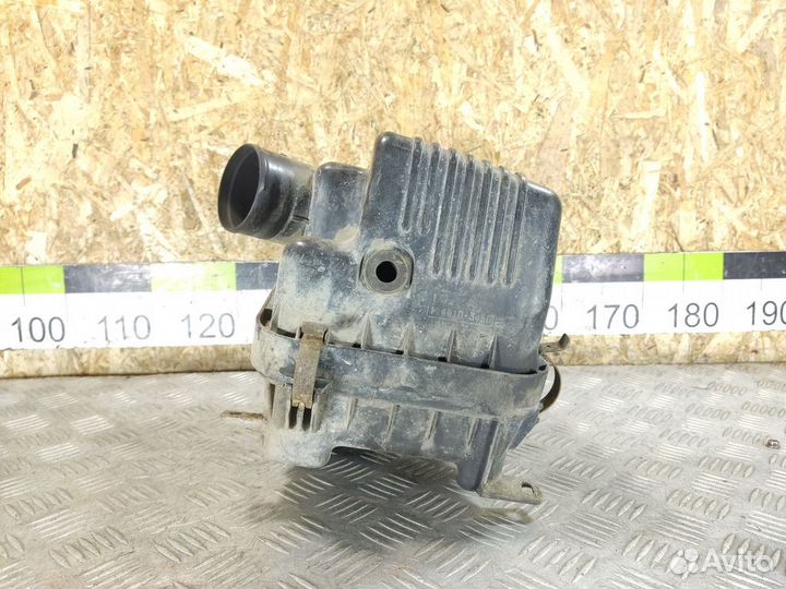 Корпус воздушного фильтра Toyota Corolla e10