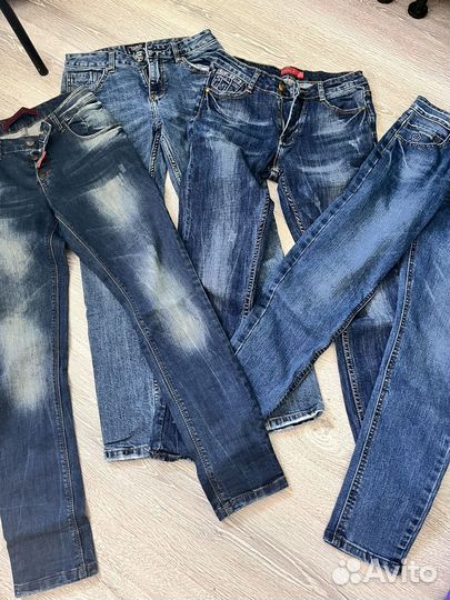 Джинсы