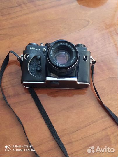 Фотоаппарат Зенит 12хр объектив Гелиос 44М-4