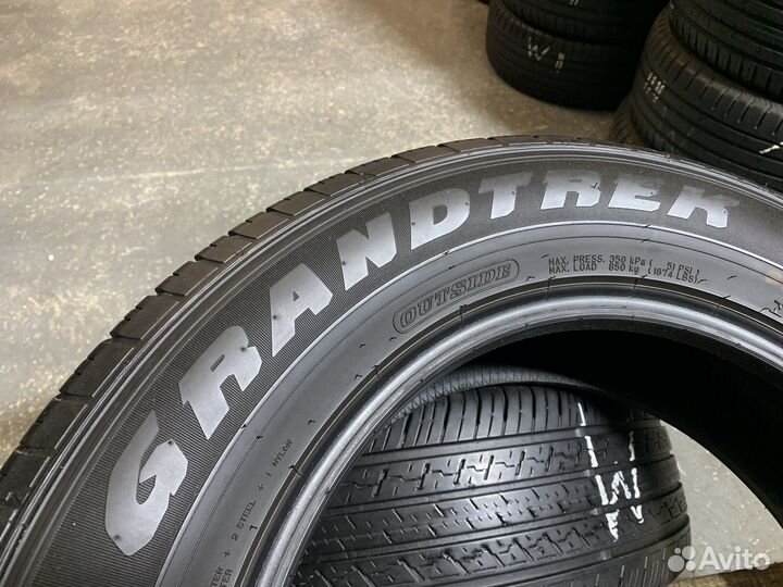 Dunlop Grandtrek ST30 225/65 R17 102H