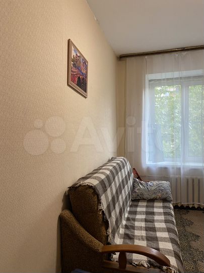 Комната 12 м² в 4-к., 3/5 эт.