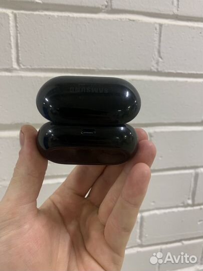 Беспроводные наушники samsung buds plus