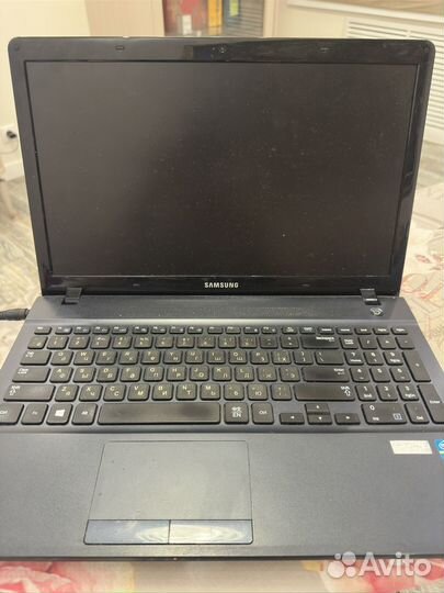 Ноутбук бу рабочий Samsung NB270E5V