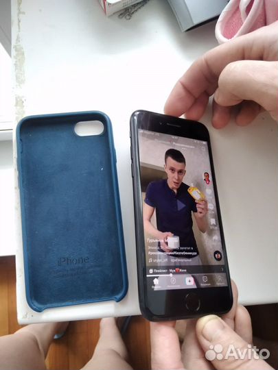 Телефон iPhone