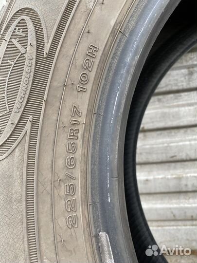 Goodyear Assurance CS Fuel Max 225/65 R17