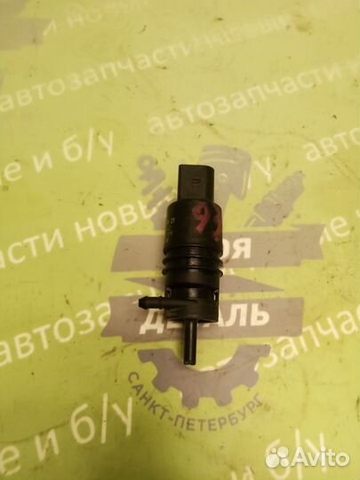 Насос стеклоомывателя Mercedes-Benz W212 M271860