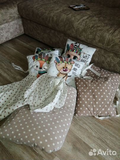 Бортики в детскую кроватку с одеялом