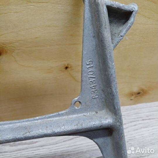 Центральная подножка мотоцикл Ява