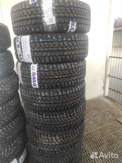 Viatti Brina Nordico V-522 215/60 R16 95T