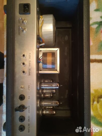 Ламповый гитарный усилитель