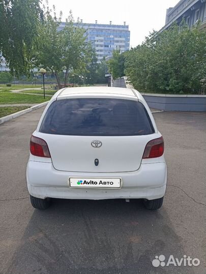 Toyota Vitz 1.0 AT, 2000, 250 000 км