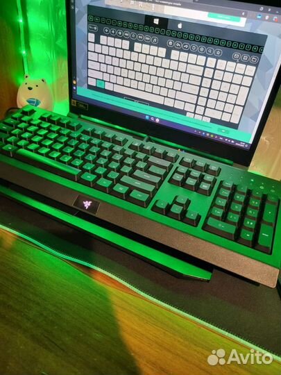 Игровая клавиатура razer