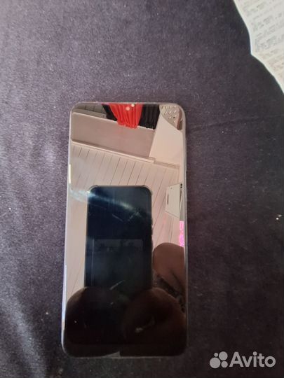 Samsung Galaxy A10, 2/32 ГБ
