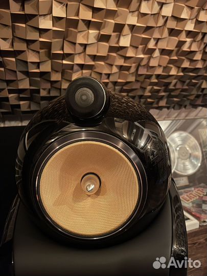 Акустическая система Bowers&Wilkins 802 Diamond