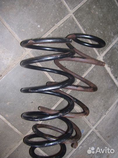 Ниссан альмера классик пружина