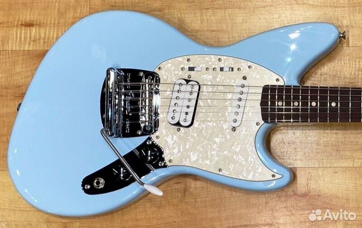 Электрогитара Fender Stratocaster USA + Аксессуары