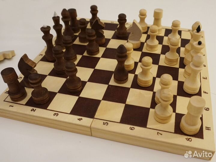 Шахматы деревянные
