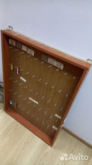 Ключница настенная из дерева