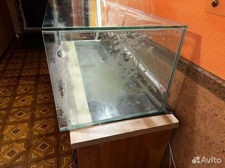 Аквариум с тумбой 350 литров