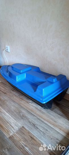 Корпус прикормочного кораблика