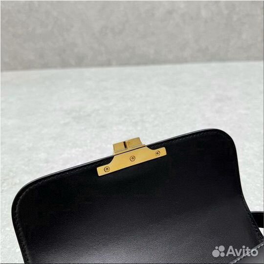 Клатч черного цвета от Celine