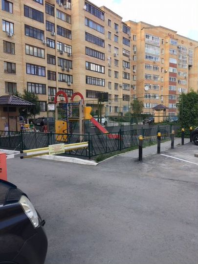 2-к. квартира, 69,4 м², 1/9 эт.