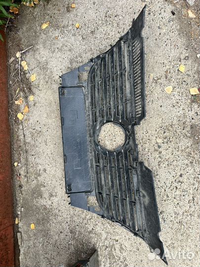 Решетка радиатора фольксваген пассат