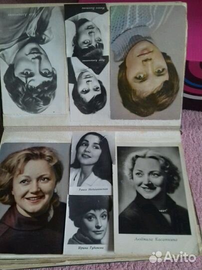 Альбом с почтовыми карточками