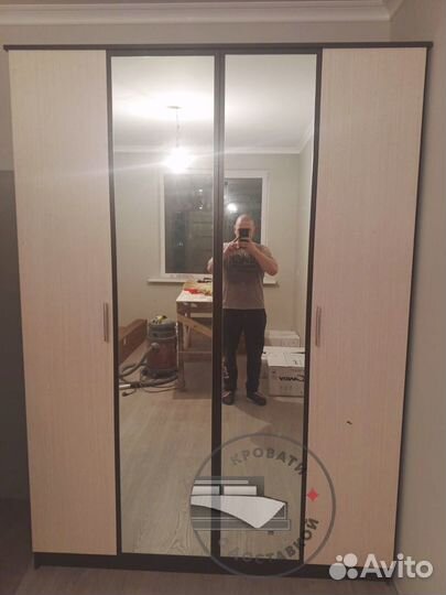 Шкаф распашной