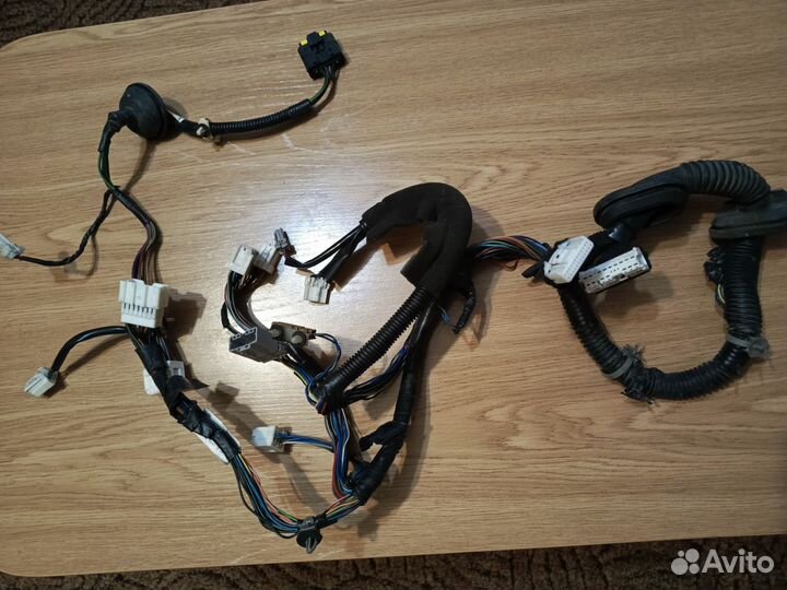 Проводка двери Nissan Teana j31