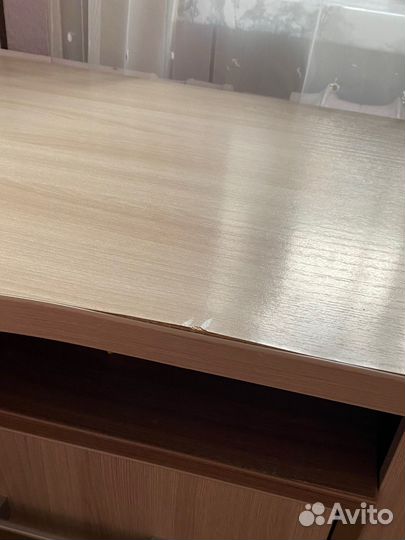 Школьный шкаф