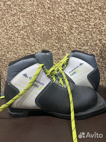 Лыжные ботинки