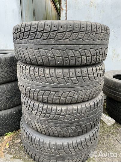 Michelin Agilis Alpin 215/55 R16 19B