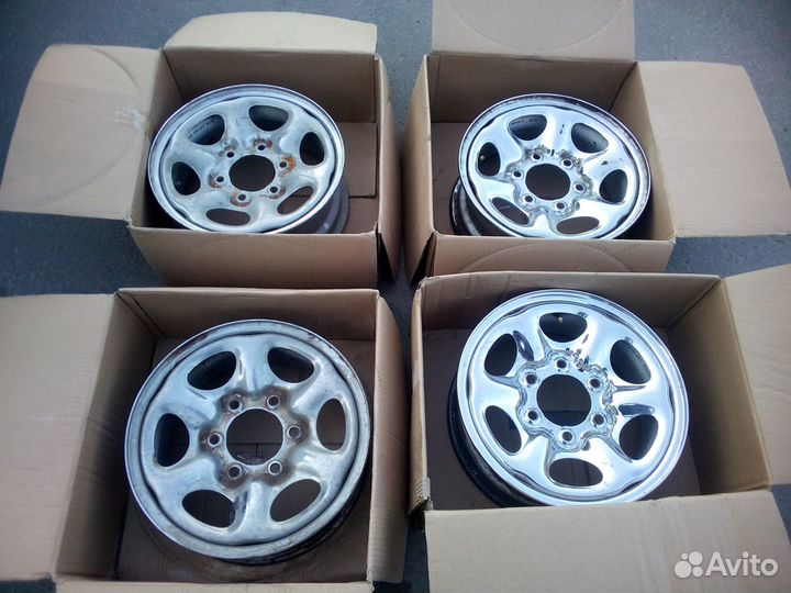 Диски nissan R15; pcd 6x139.7; ET30; dia100.1