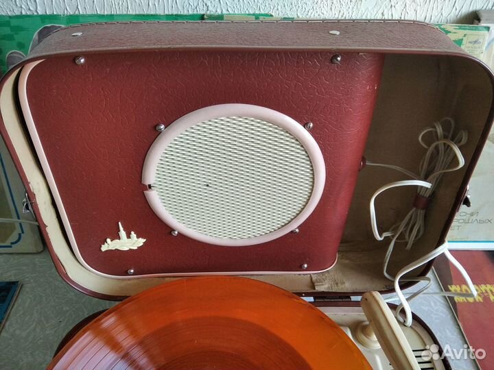 Электропатефон ламповый