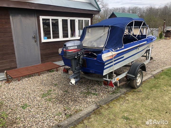 Катер Крым с мотором