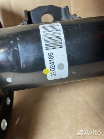 Амортизатор газовый левый передней подвески Chevro