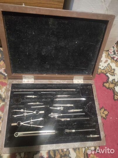 Готовальня Набор чертежный винтажный нчк-28-1