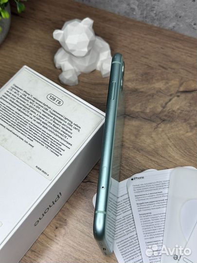 iPhone 11, 128 ГБ