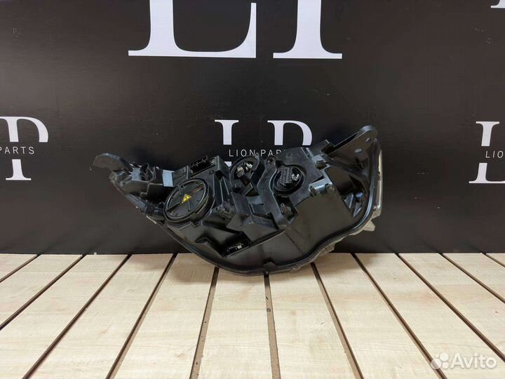 Фара левая Citroen DS4 рестайлинг led xenon