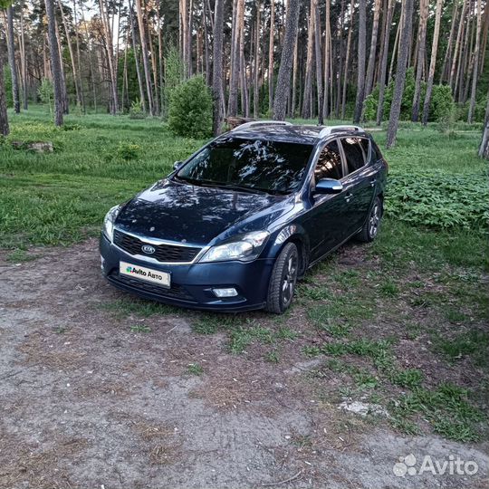 Kia Ceed 2.0 AT, 2011, 302 000 км