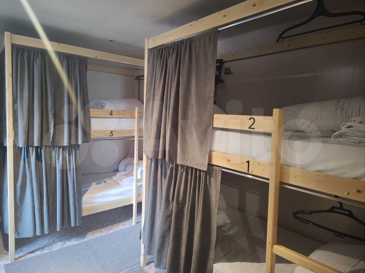 Комната 40 м², 1/2 эт.