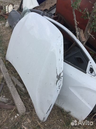 Дверь на LADA vesta