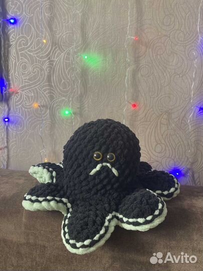 Вязаные игрушки (осьминоги, мопс, заяц, змея)