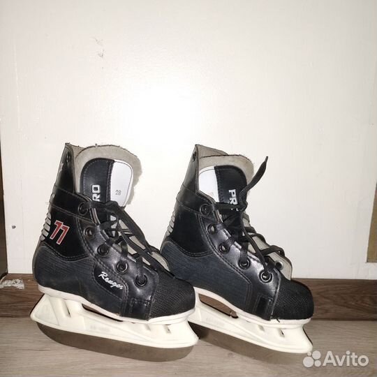 Коньки хоккейные детские 28 размер