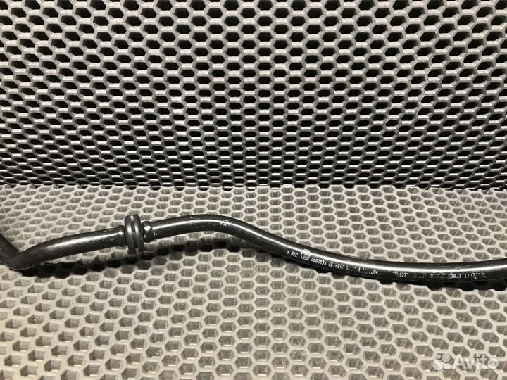 Трубка вакуумная Mercedes W166 X166 C292